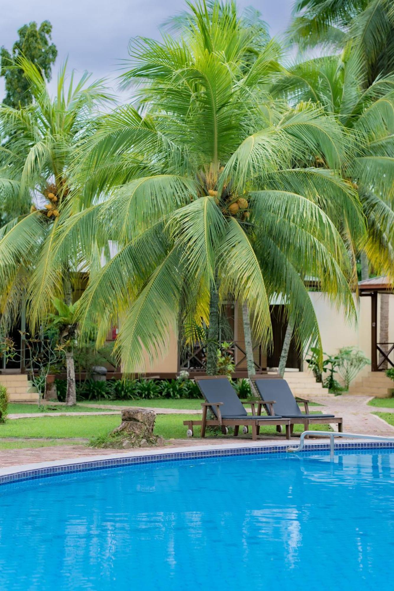 Langkah Syabas Beach Resort Kinarut Zewnętrze zdjęcie