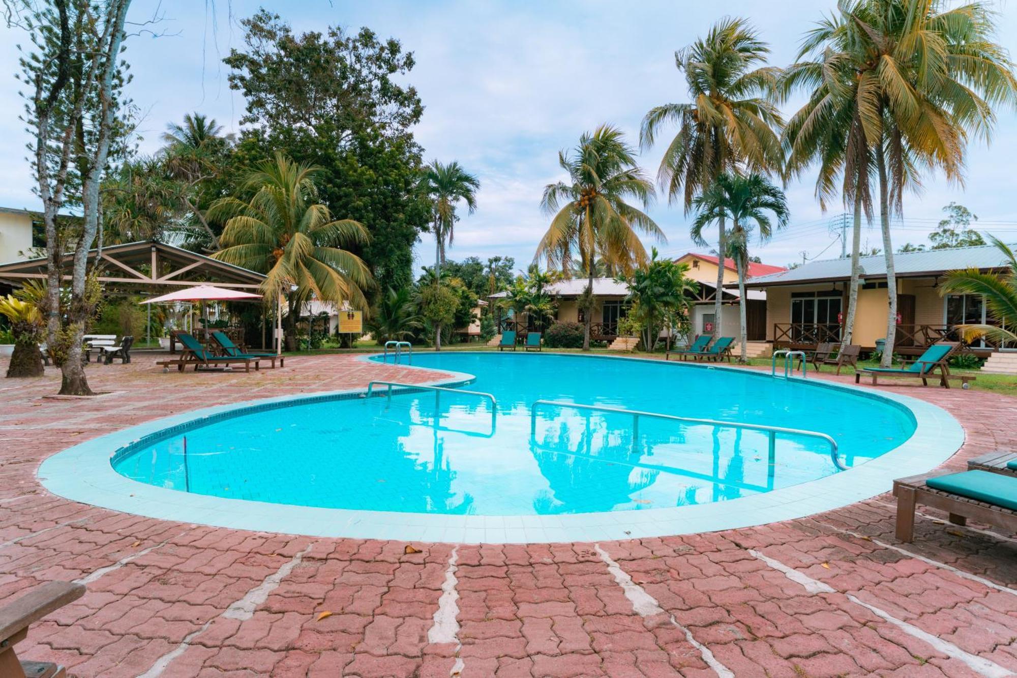 Langkah Syabas Beach Resort Kinarut Zewnętrze zdjęcie